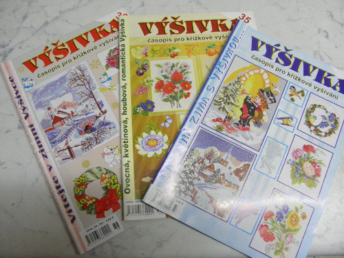 3 ks časopisů Výšivka — foto 1