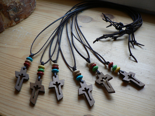 Prostý křížek - náhrdelník