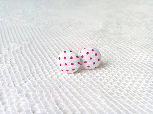Mini dots earrings (white/red dots)