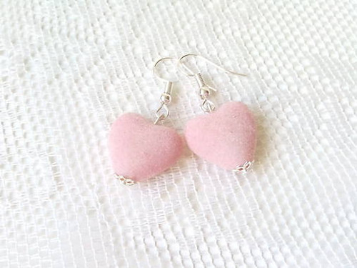 Velvet hearts earrings (pink)