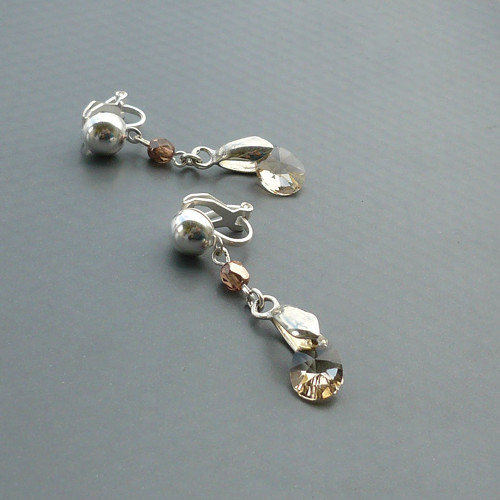 Béžové Swarovski slzy - klipsy