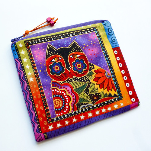 Kočka Míca - taštička desing Laurel Burch — foto 1