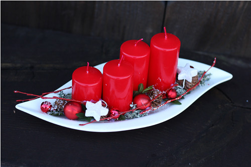Adventní svícen červeno-bílý — foto 1