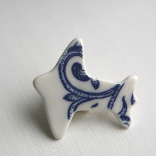 Nazdobeně... Letadlo (porcelánová brož) — foto 1