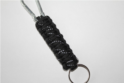 Paracord klíčenka — foto 1
