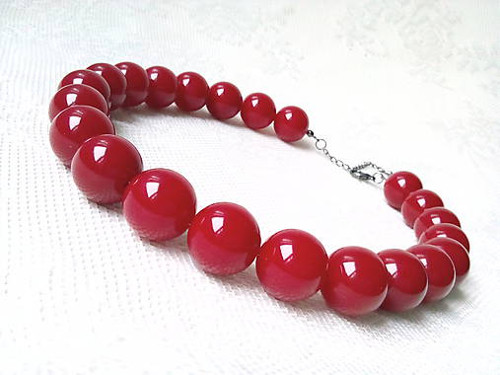 Big Retro BonBons (dark red)