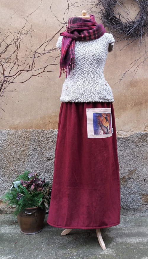 Flísová Sukně S Rybí Kapsou — foto 1
