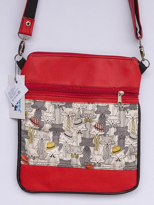 Taška crossbody Lišáci