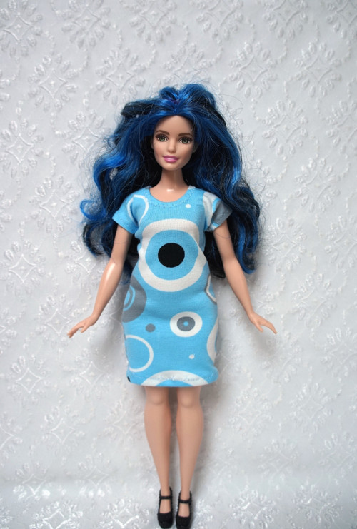 Šaty pro Barbie 2016 - curvy - baculku — foto 1