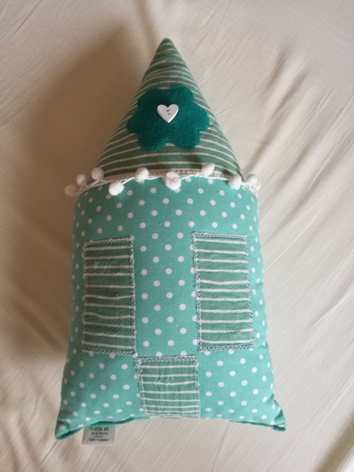 Tyrkysový domček brmbolček