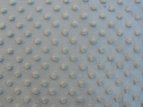 Světle béžové minky zbytek 12 cm — foto 1