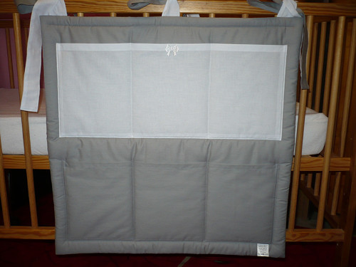 Kapsář k postýlce šedá +bílá 60x60