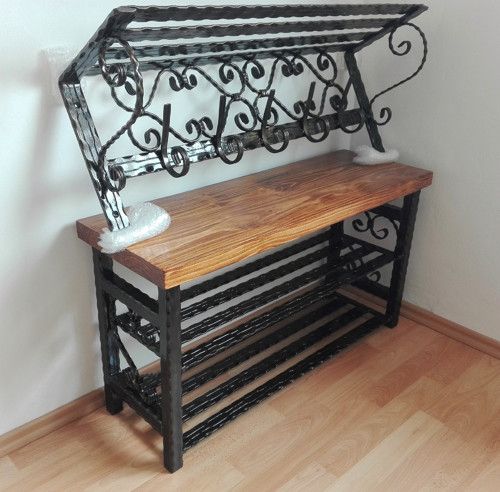 Kovová souprava - věšák s botníkem (délka 120 cm)