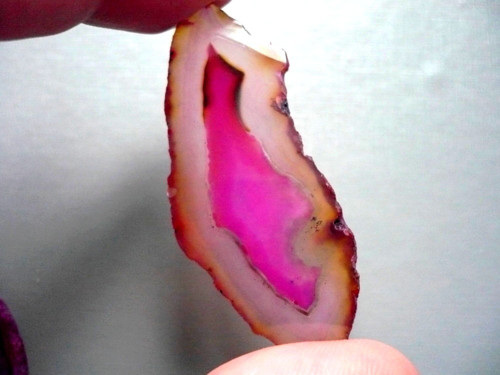 Achátový plátek růžový 60 mm č.16