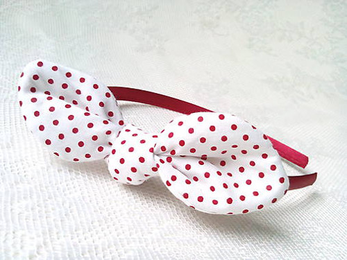 Sweet Pin Up headband (white/small red polka dots)