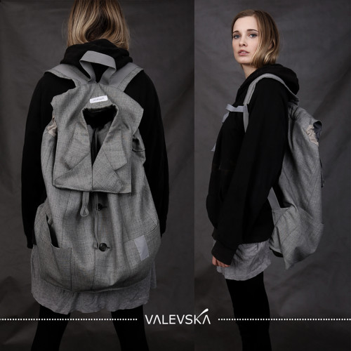 Belmondo, batoh ze saka — foto 1