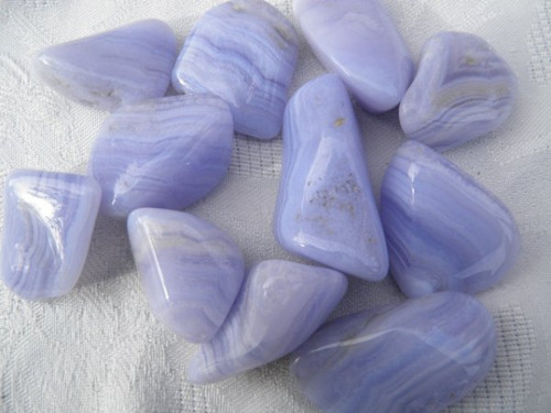 Chalcedon leštěný (tromlovaný) - cca 1,5 cm