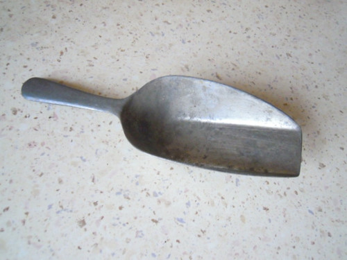 Malá hliníková lopatka — foto 1