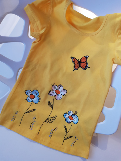 V.110 pískací tričko- motyl — foto 1
