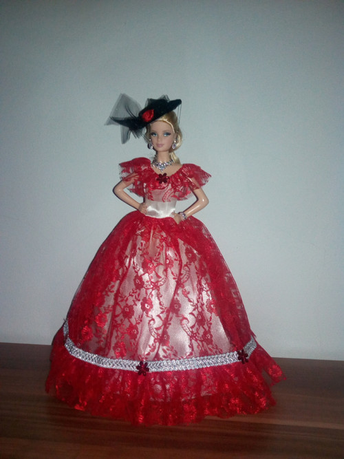 Šaty pro Barbie — foto 1
