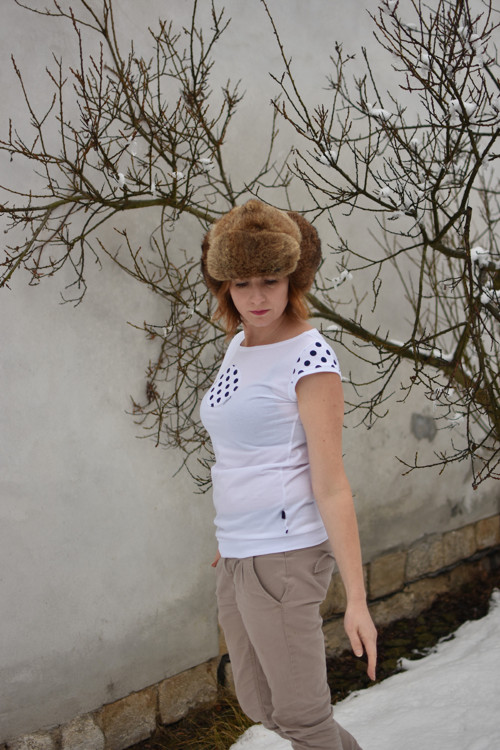 Bílé s puntíkatým kolem vel. S — foto 1