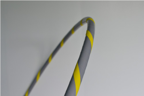 Obruč na hooping šedo-žlutá 95 cm