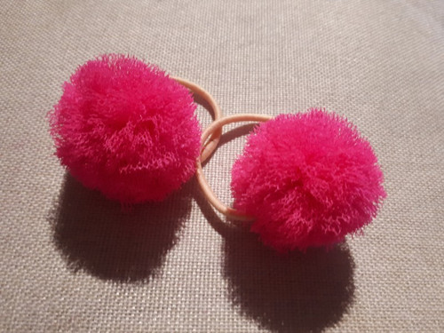 Růžové tutu pompom bambulky do vlasů — foto 1