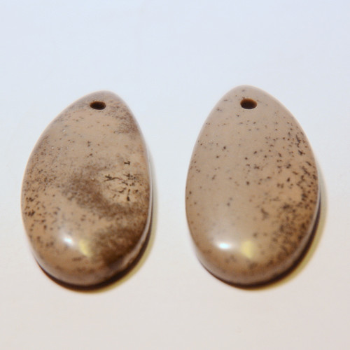 435. Porcelanit vrtaný kabošon 25x14mm/pár