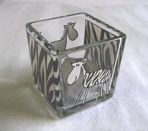 Malovany svicen -zebra — foto 1