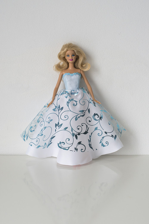Šaty pro Barbie — foto 1