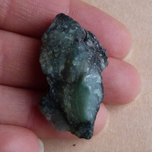 Smaragd surový - 3,8 cm — foto 1