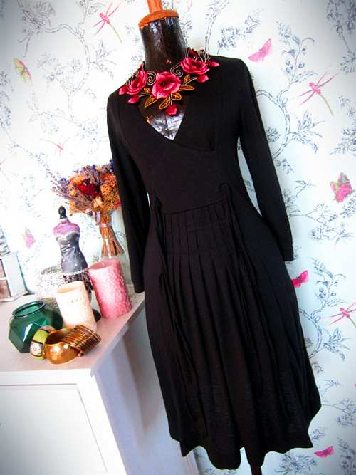 Little black dress — foto 1