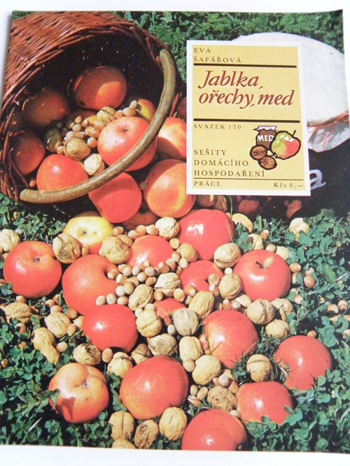 Jablka, ořechy, med — foto 1