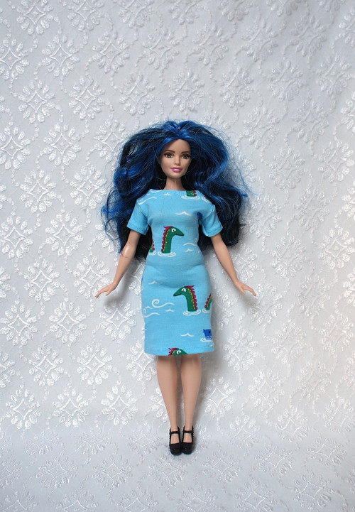 Šaty pro Barbie 2016 - curvy - baculku — foto 1