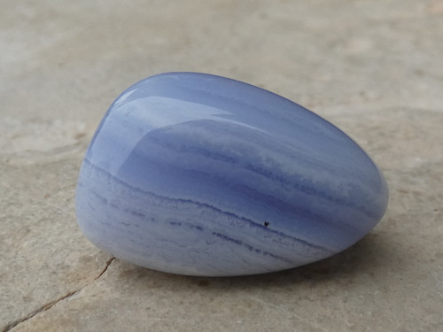 Chalcedon č.T047 - 28x22x17mm — foto 1