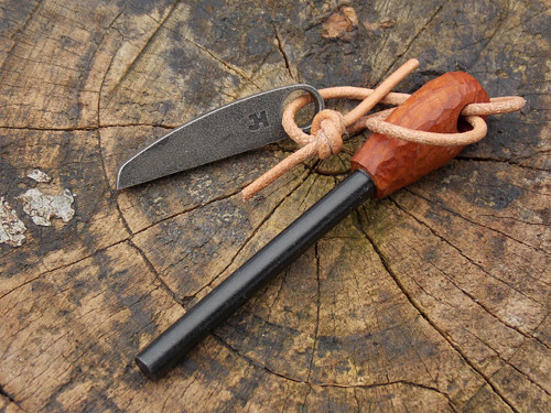 Křesadlo / Firesteel — foto 1