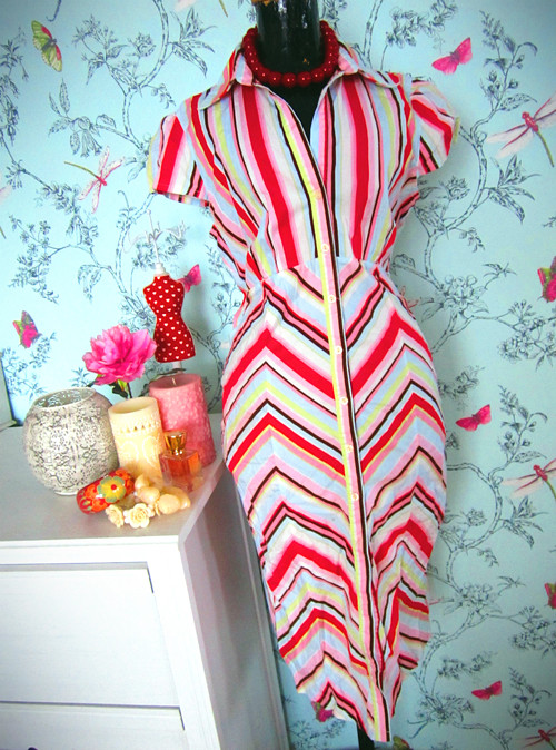 Šaty spring stripes — foto 1