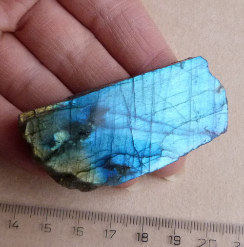 Labradorit - 6 cm — foto 1