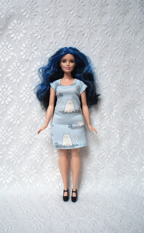 Šaty pro Barbie 2016 - curvy - baculku — foto 1