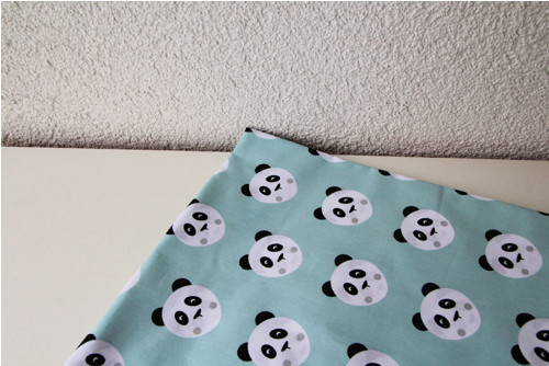 Větší nepropustná přebalovací podložka panda