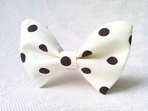 Vanilla bow tie with chocolate polka dots