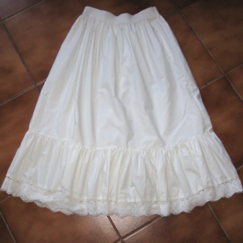 Spodnička s kanýrem 12680 — foto 1