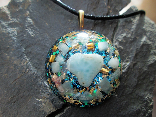 Orgonit ,, Andělského průvodce " larimar, adulár — foto 1