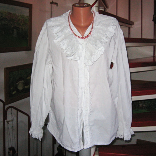 Halena s krajkovým límcem 12685 — foto 1