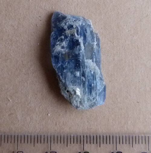 Kyanit - disten - 3,3 cm — foto 1