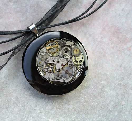 Time in black — foto 1