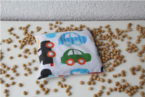 Nahřívací polštářek s třešňovými peckami