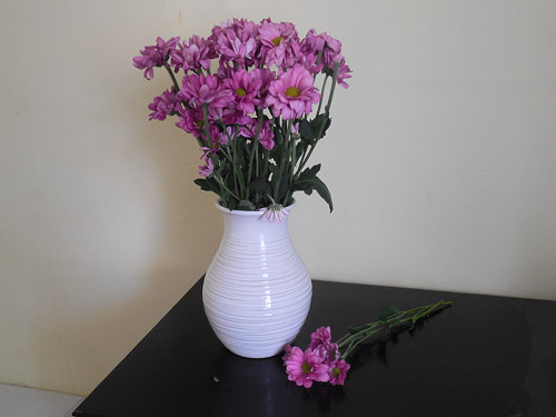 Váza - bílá elegance .... — foto 1