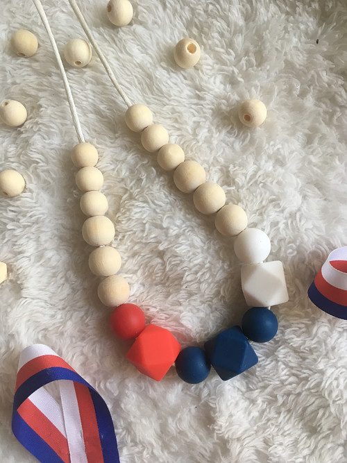 Kousací korále Amo triocolor — foto 1