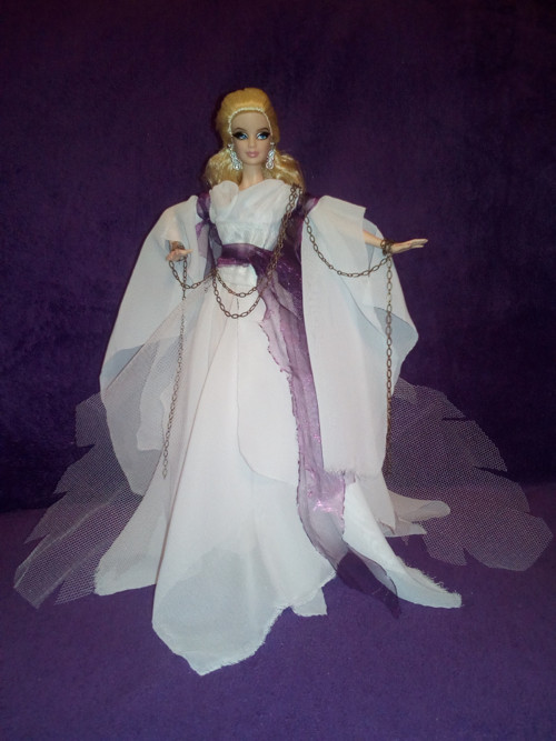 Ghost - šaty pro Barbie — foto 1